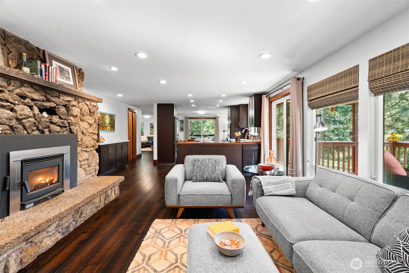 27495 Parcells Road NE, Kingston, WA 98346
