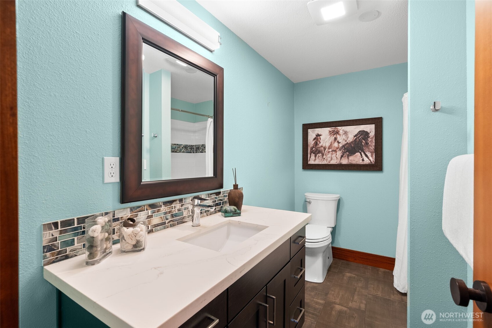 27495 Parcells Road NE, Kingston, WA 98346