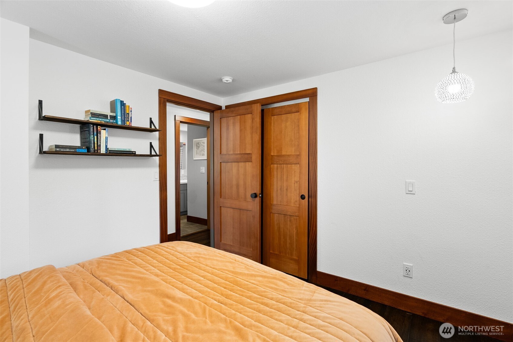 27495 Parcells Road NE, Kingston, WA 98346