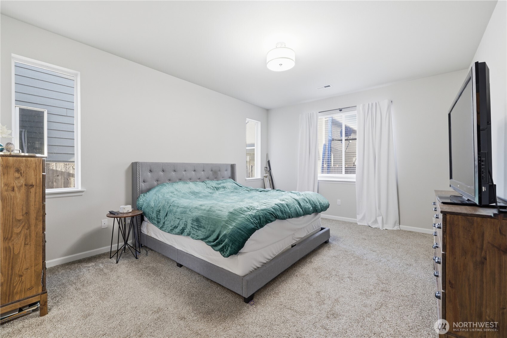 9945 Jackson St SE , Yelm, WA 98597