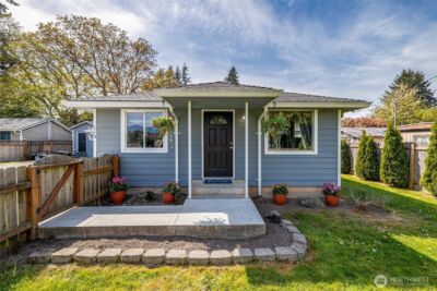 113 S Gardner Road , Burlington, WA 98233 - Photo 1