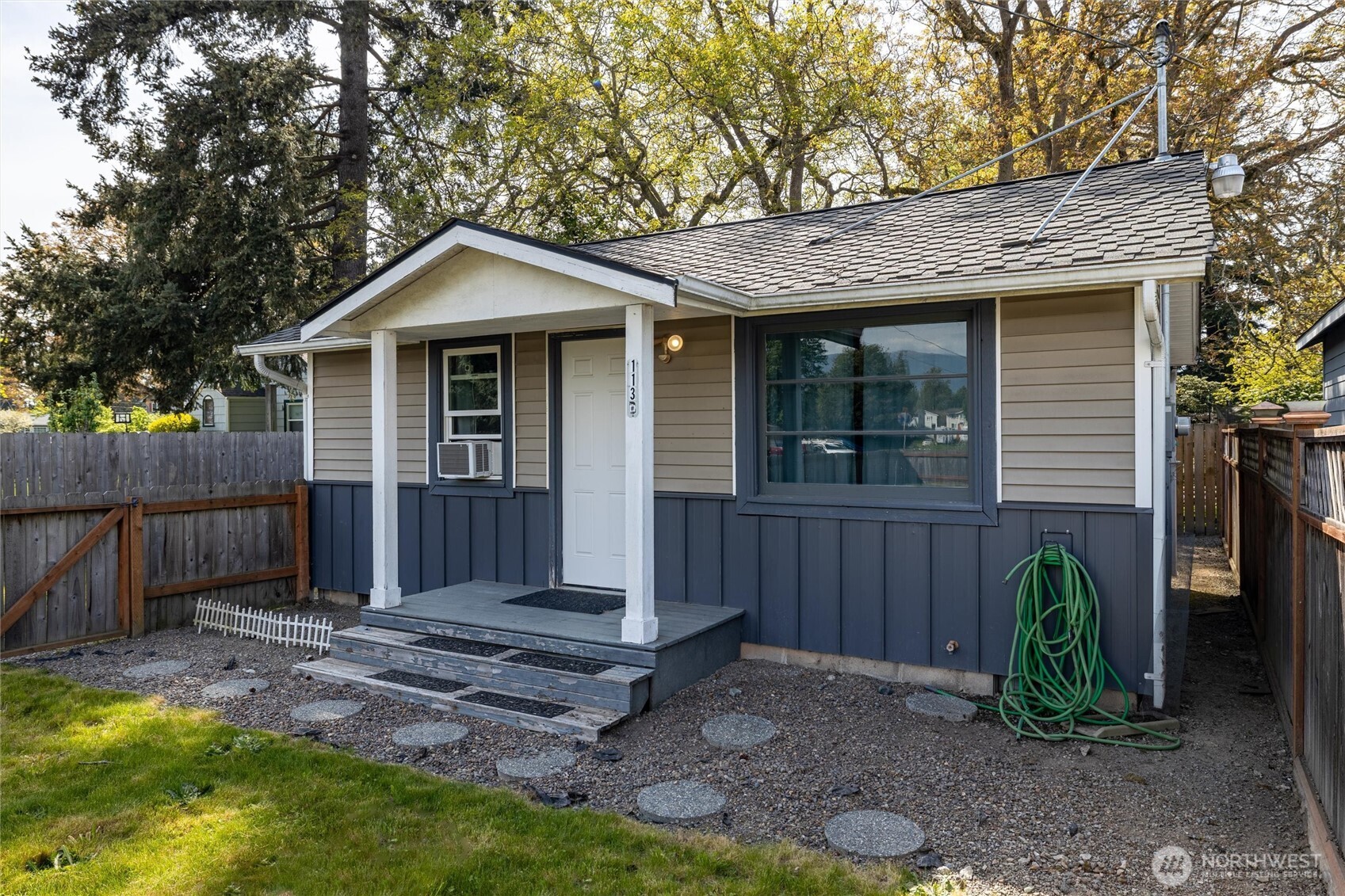 113 S Gardner Road , Burlington, WA 98233