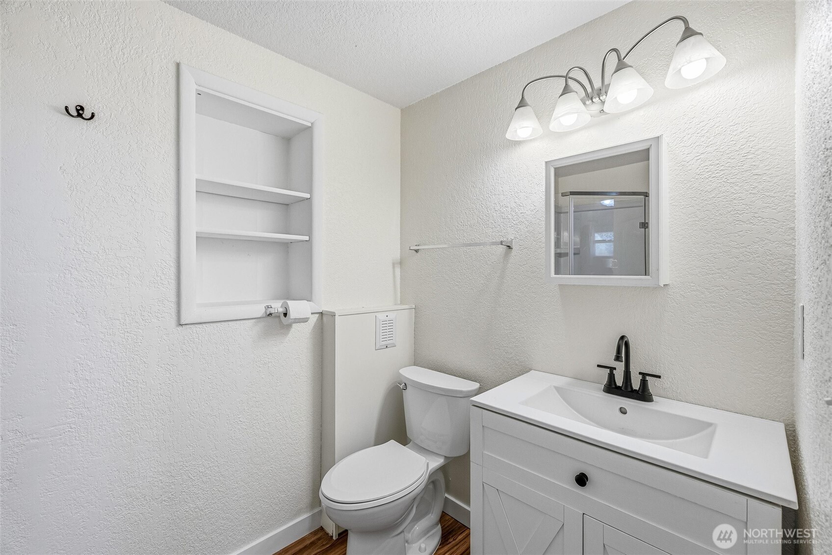 113 S Gardner Road , Burlington, WA 98233
