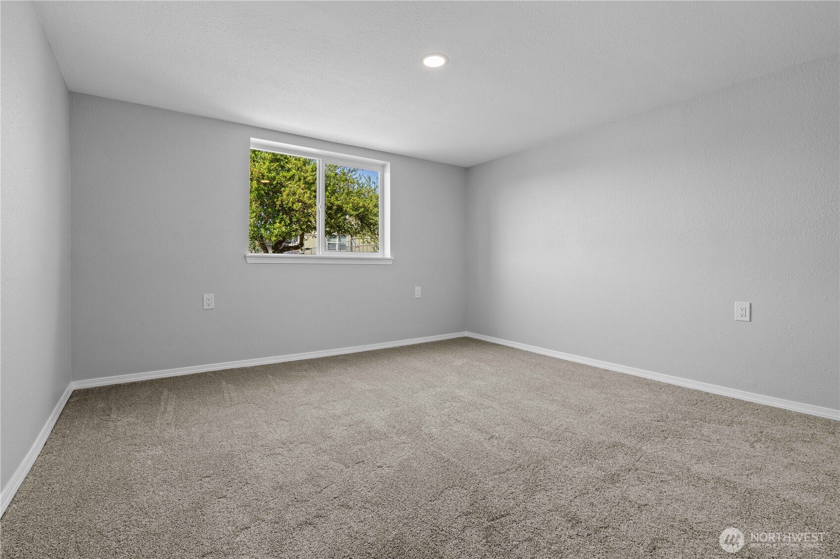 1920 E 36th Street , Tacoma, WA 98404