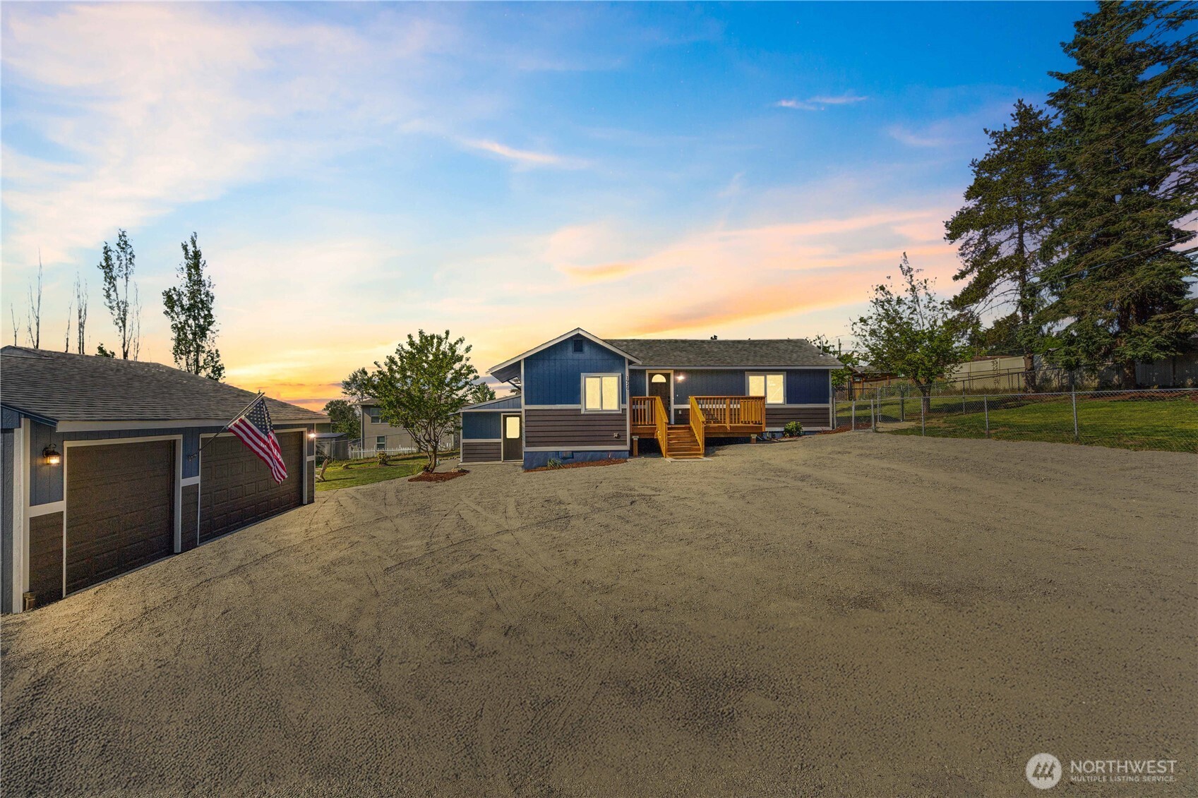 1920 E 36th Street , Tacoma, WA 98404