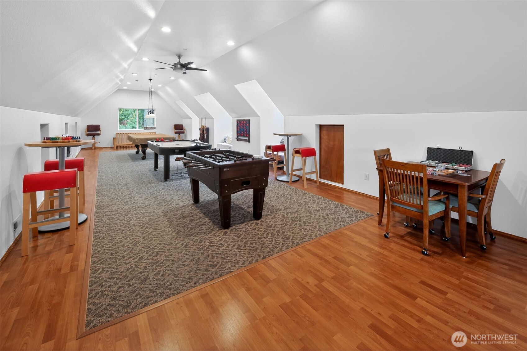 24520 NE 196th , Woodinville, WA 98077