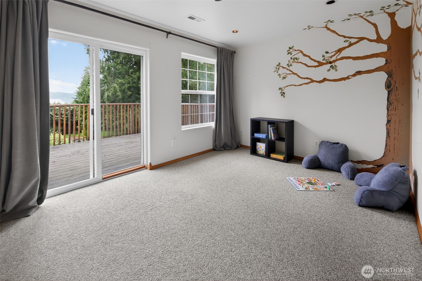 24520 NE 196th , Woodinville, WA 98077