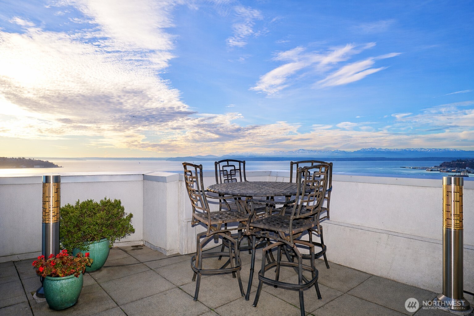 121 Vine Street #1702, Seattle, WA 98121