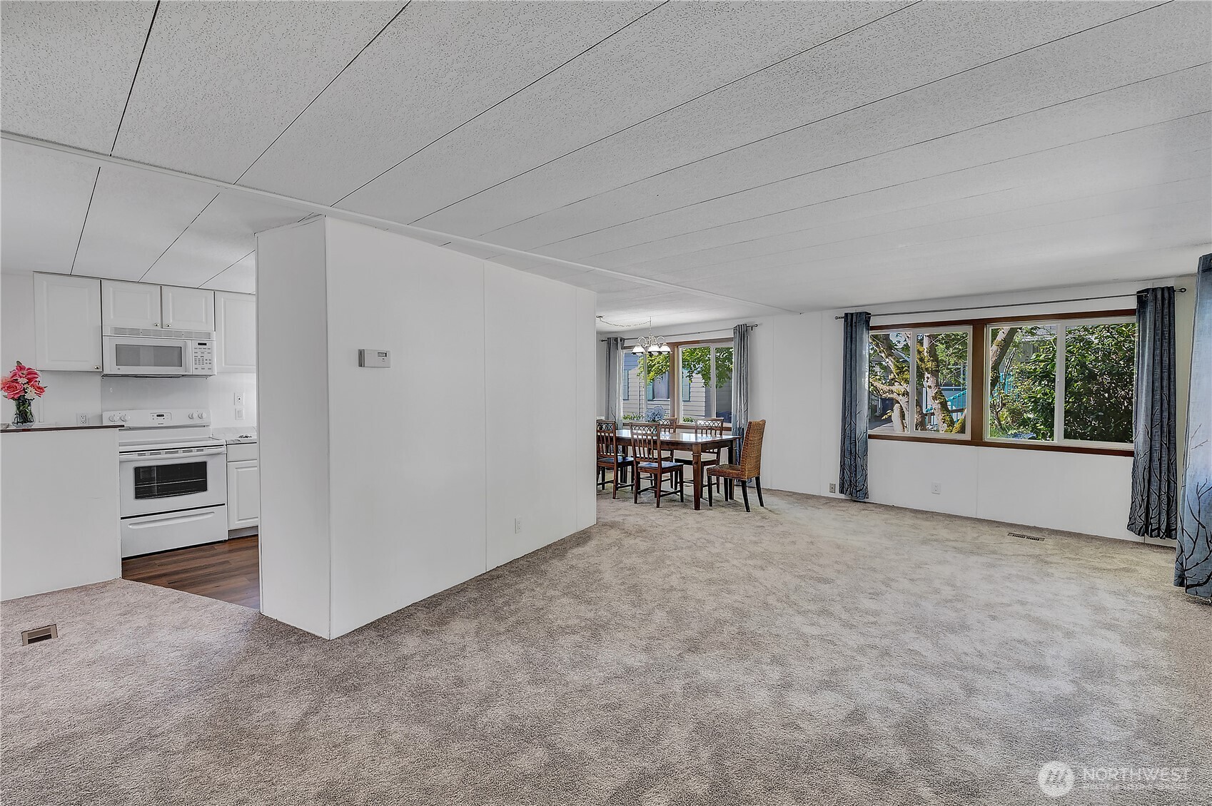 18425 NE 95th Street #146, Redmond, WA 98052