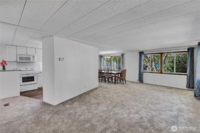 18425 NE 95th Street #146, Redmond, WA 98052 - Photo 3
