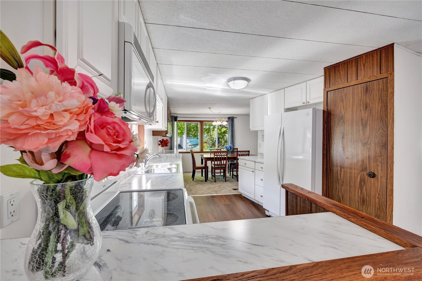 18425 NE 95th Street #146, Redmond, WA 98052