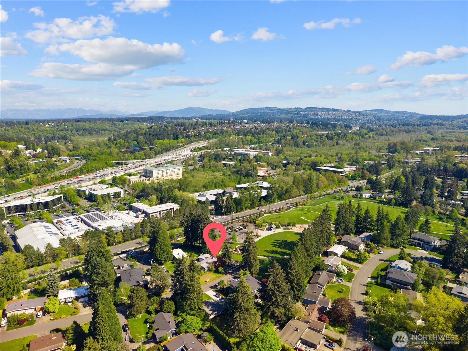 418 111th Avenue SE, Bellevue, WA 98004