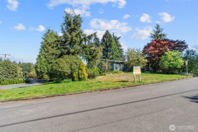 418 111th Avenue SE, Bellevue, WA 98004 - Photo 9