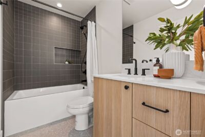 3020 NE 95th St #B, Seattle, WA 98115 - Photo 12