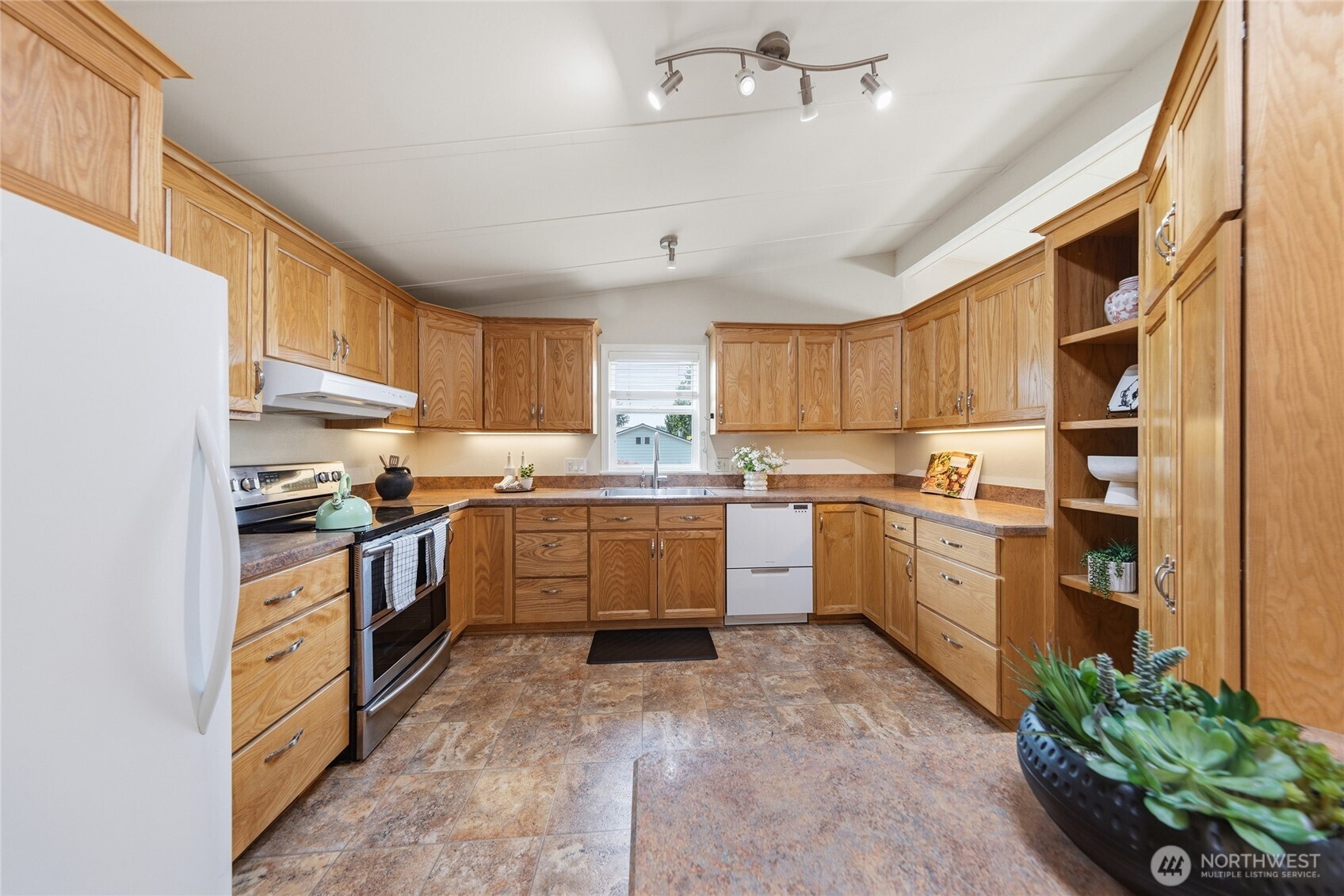 23807 7th Place W, Bothell, WA 98021