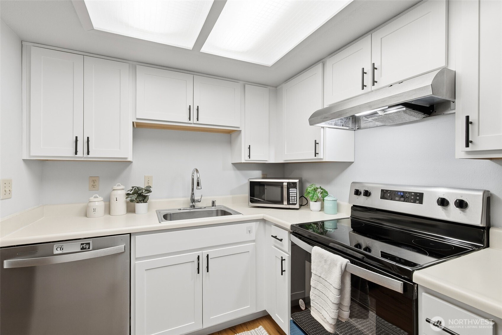 4106 Factoria Boulevard SE #205, Bellevue, WA 98006