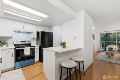 4106 Factoria Boulevard SE #205, Bellevue, WA 98006 - Photo 8