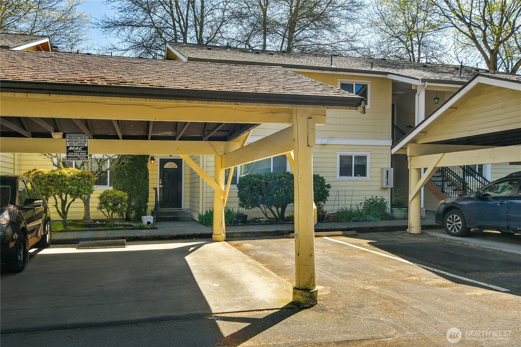 14777 NE 51st Street #L4, Bellevue, WA 98007