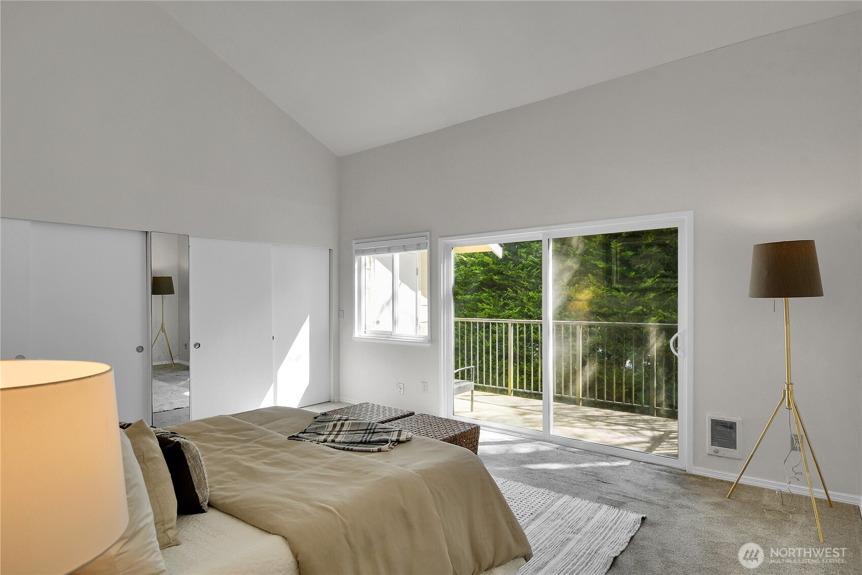 14777 NE 51st Street #L4, Bellevue, WA 98007