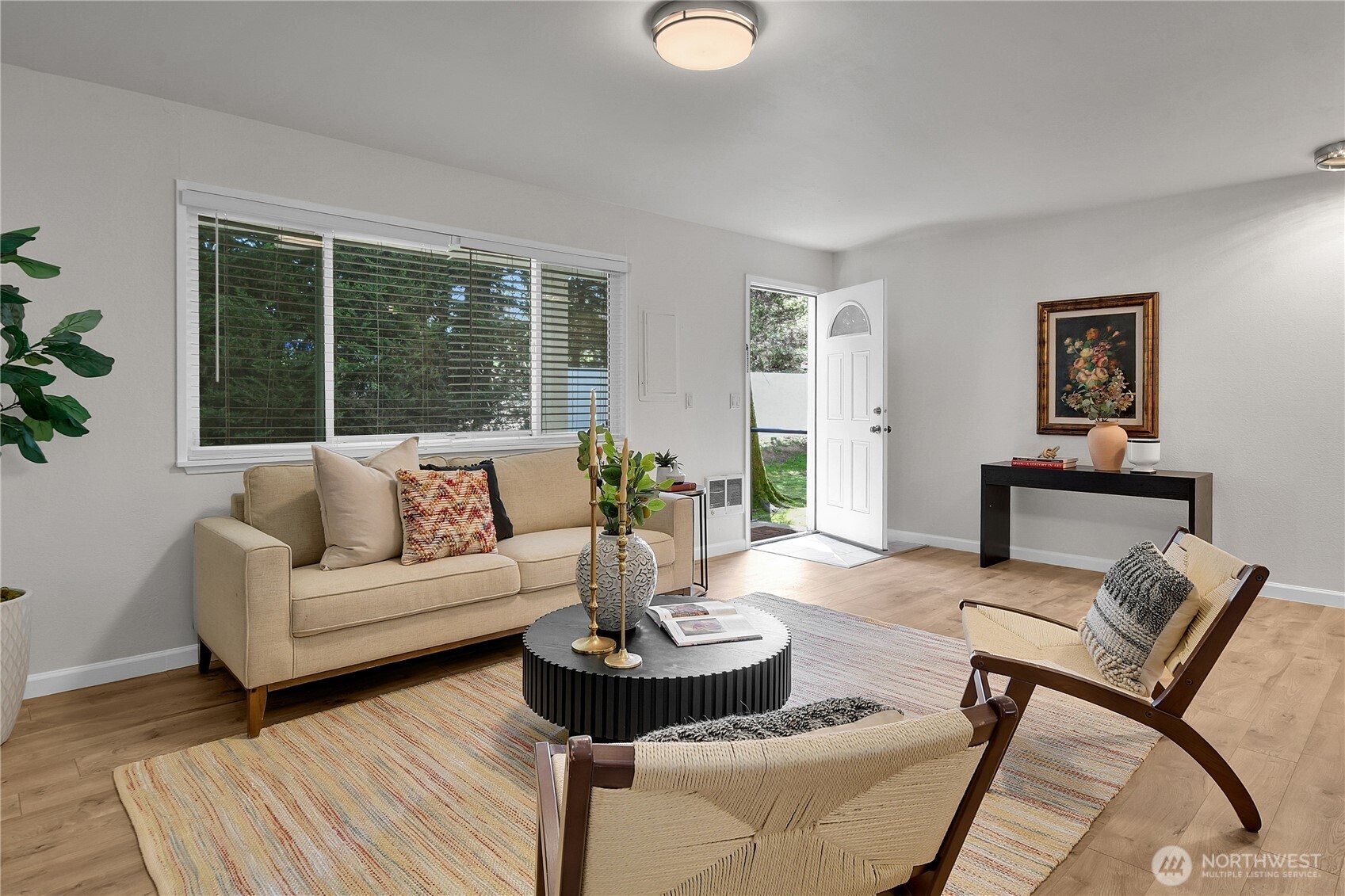 14777 NE 51st Street #L4, Bellevue, WA 98007