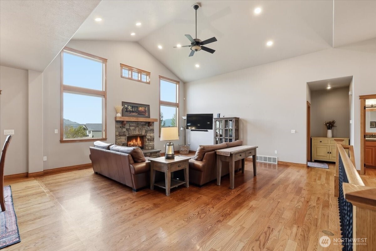 2309 S Morningside Heights Drive , Spokane, WA 99016