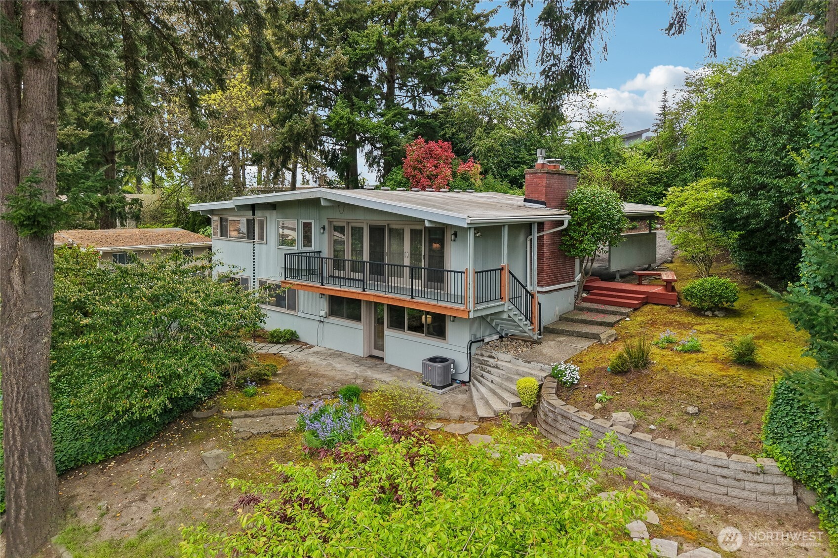 12226 SE 25th Street , Bellevue, WA 98005