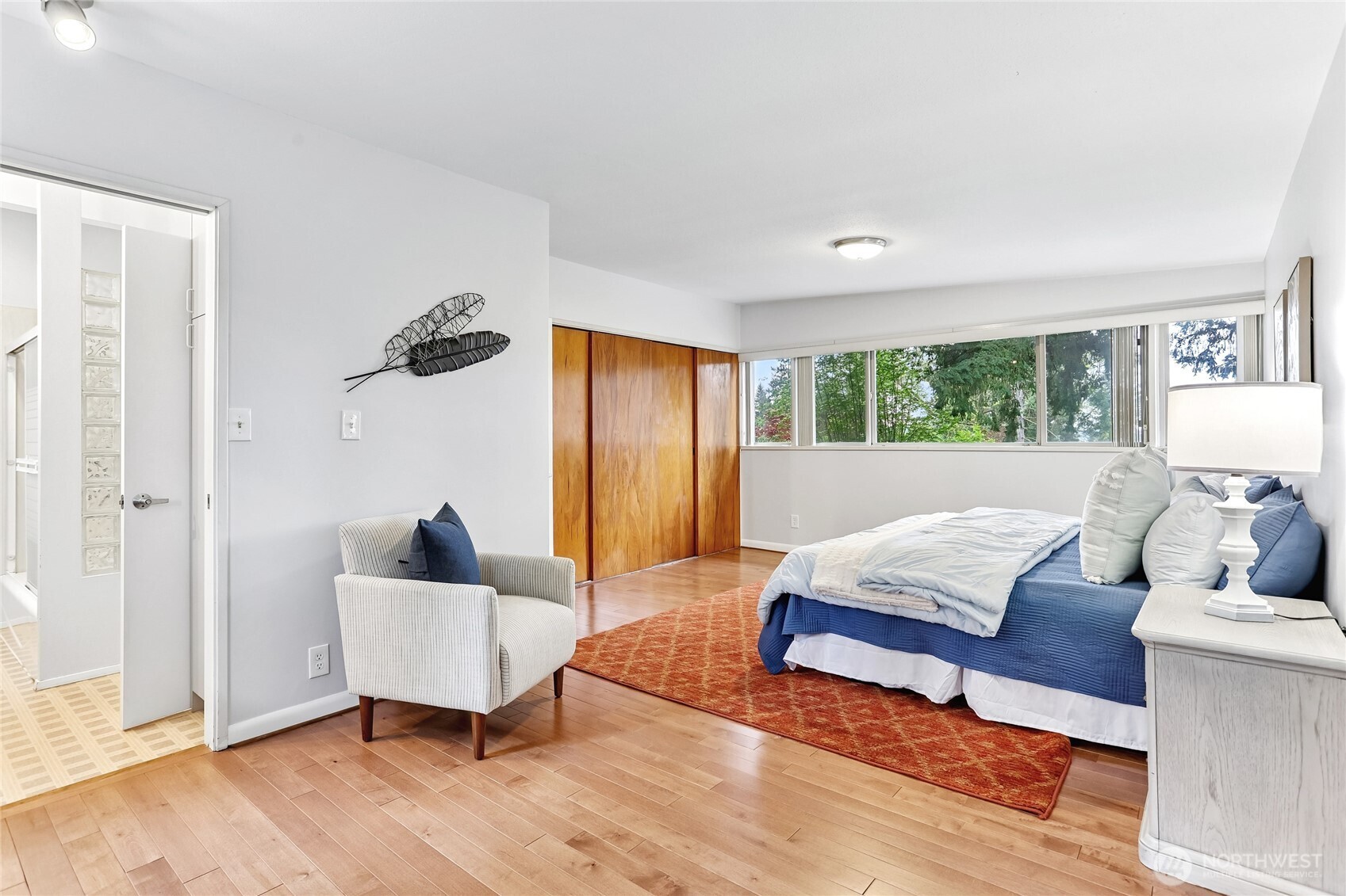 12226 SE 25th Street , Bellevue, WA 98005
