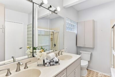 12226 SE 25th Street , Bellevue, WA 98005 - Photo 19