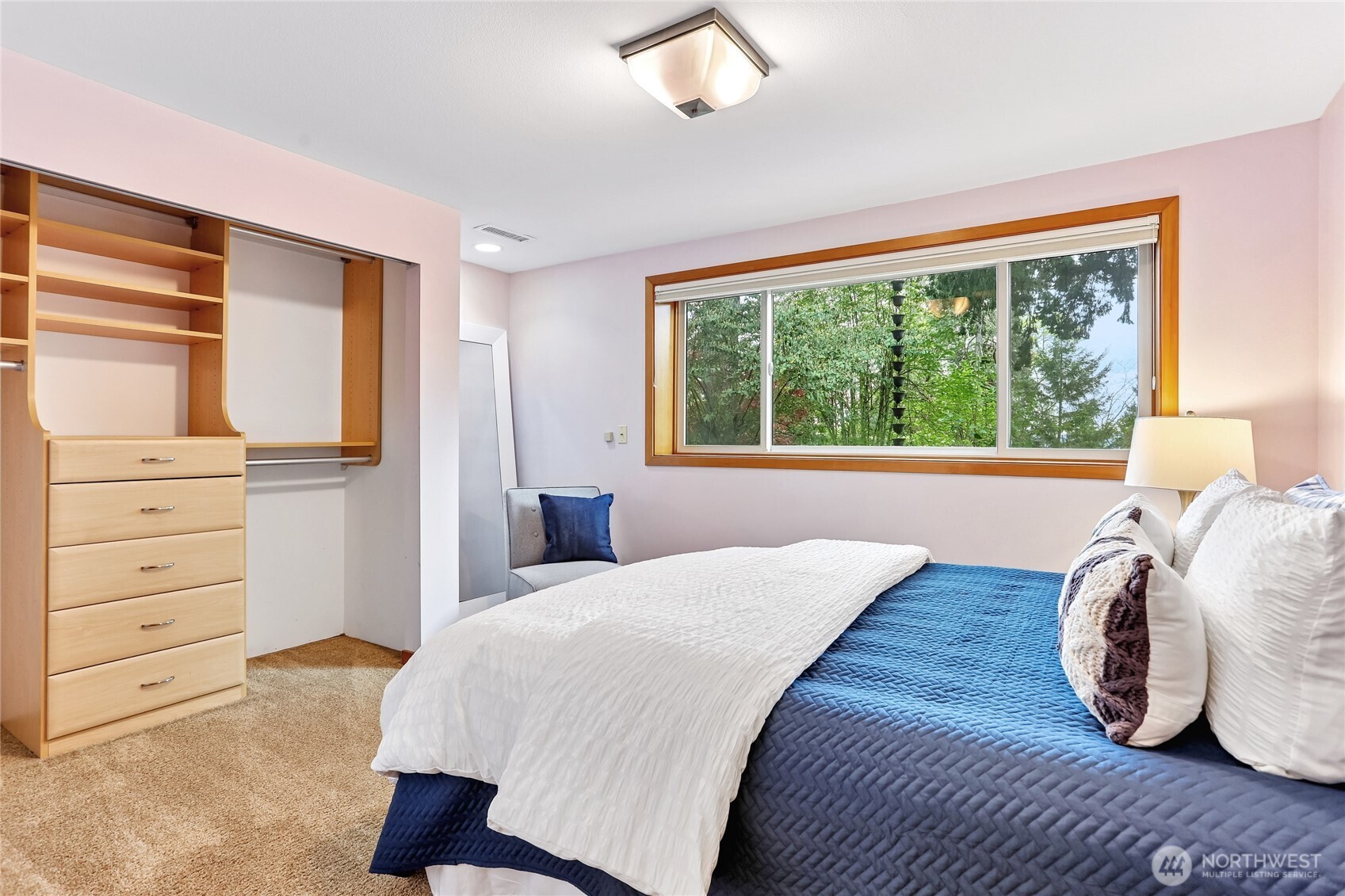 12226 SE 25th Street , Bellevue, WA 98005