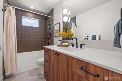 3020 NE 95th , Seattle, WA 98115 - Photo 20