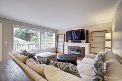 7917 119th Court SE, Newcastle, WA 98056 - Photo 14