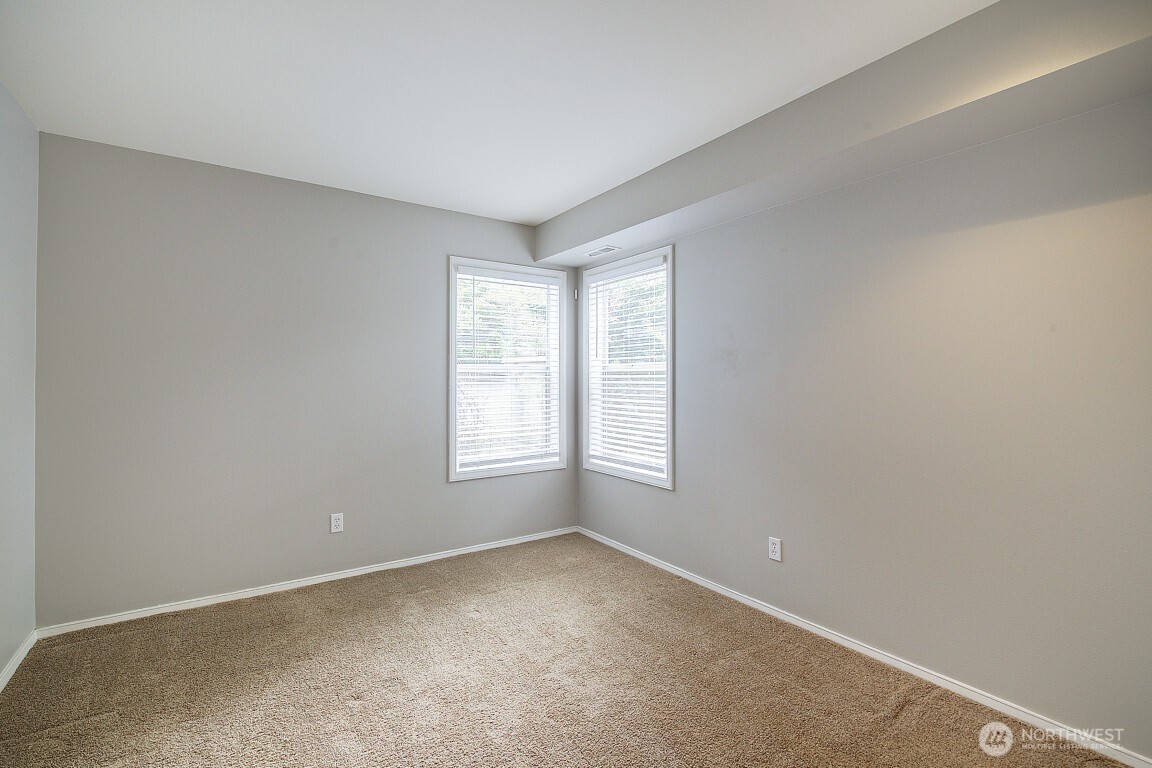 7917 119th Court SE, Newcastle, WA 98056