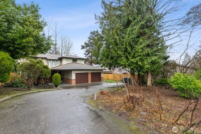 15215 Larch Way , Lynnwood, WA 98087 - Photo 2