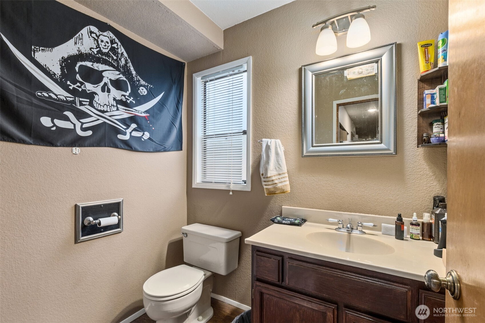 15215 Larch Way , Lynnwood, WA 98087