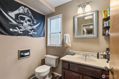15215 Larch Way , Lynnwood, WA 98087 - Photo 21