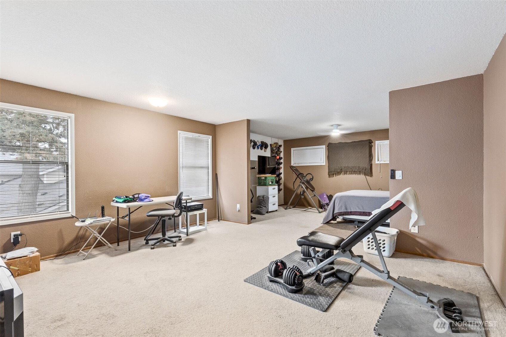 15215 Larch Way , Lynnwood, WA 98087