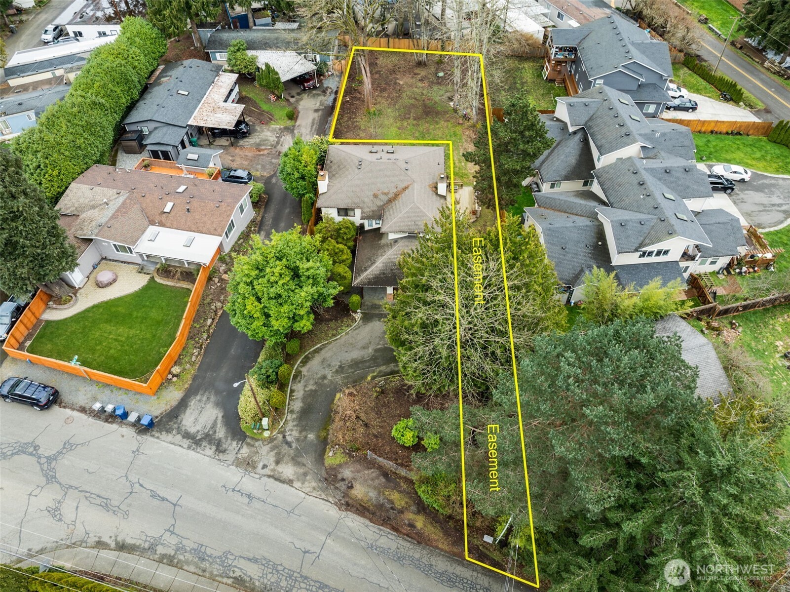 15215 Larch Way , Lynnwood, WA 98087
