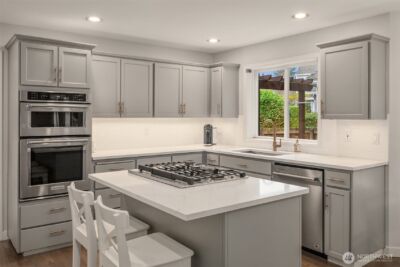 10330 NE 151st Place , Bothell, WA 98011 - Photo 15