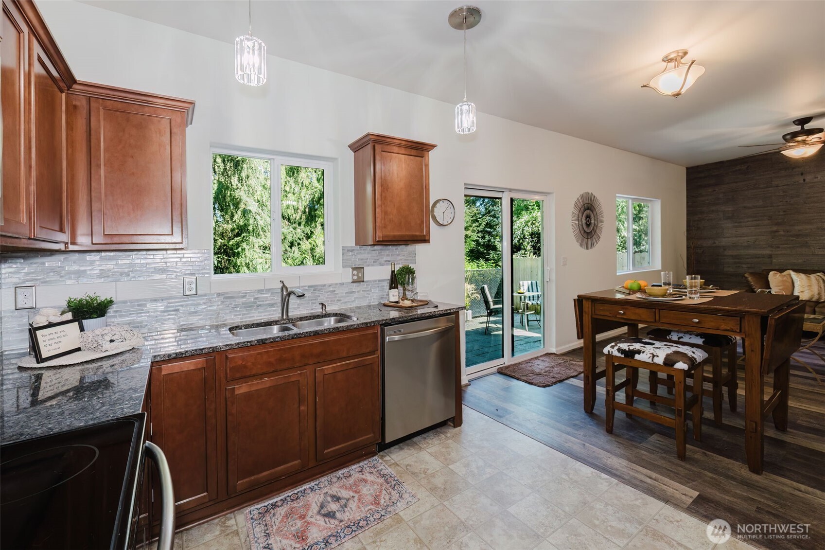 2291 SE Kelby Circle , Port Orchard, WA 98366