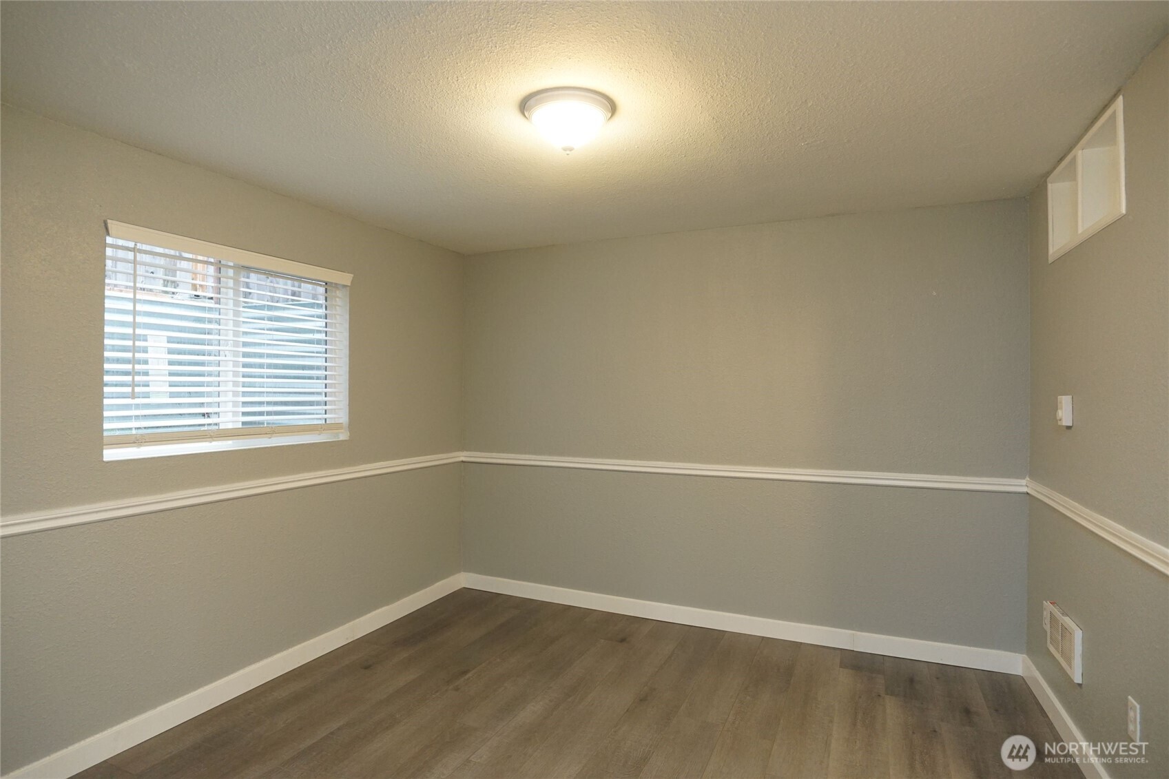 1523 S Mason Avenue , Tacoma, WA 98405