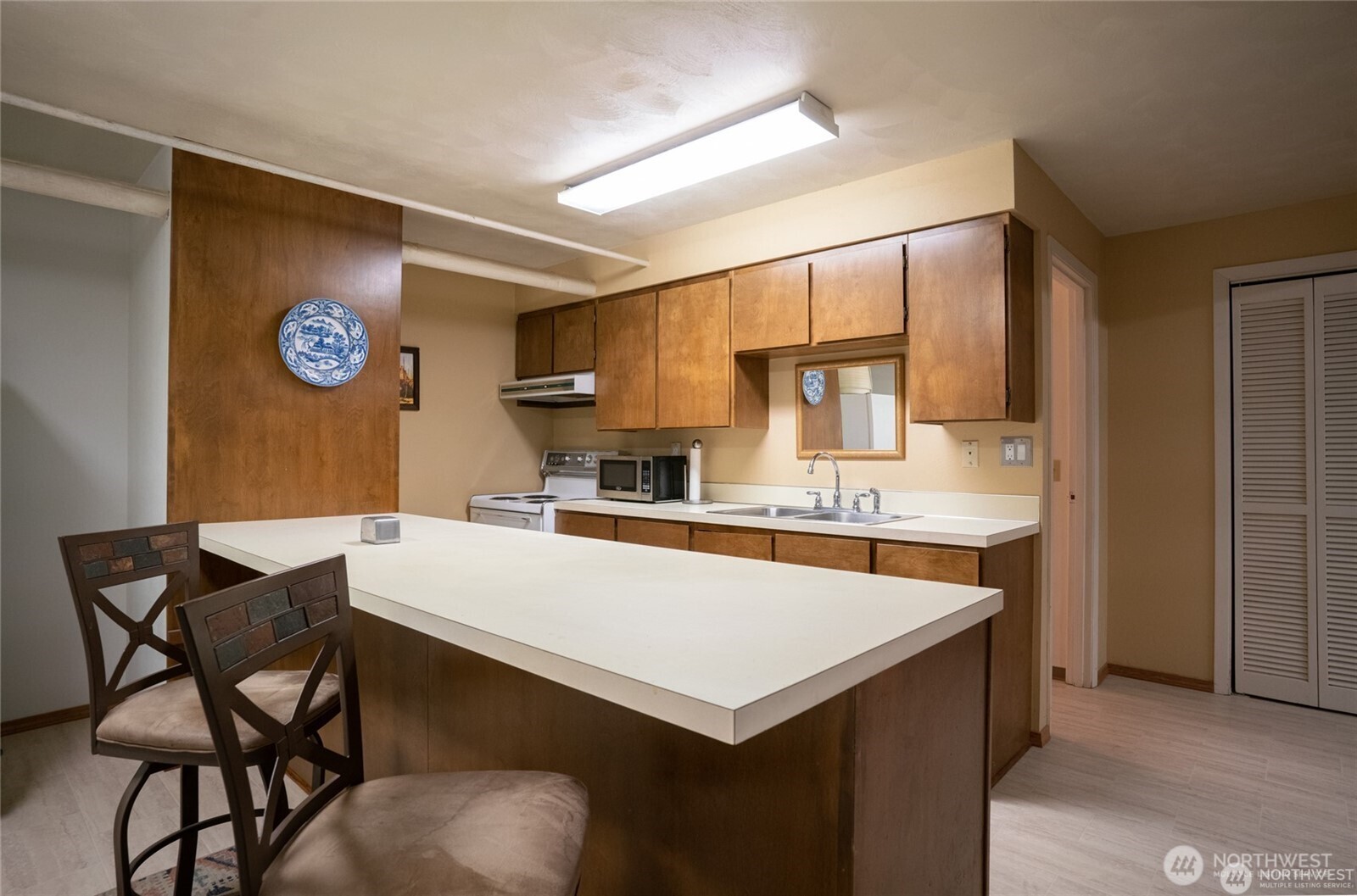 612 E Birch Street , Waterville, WA 98858