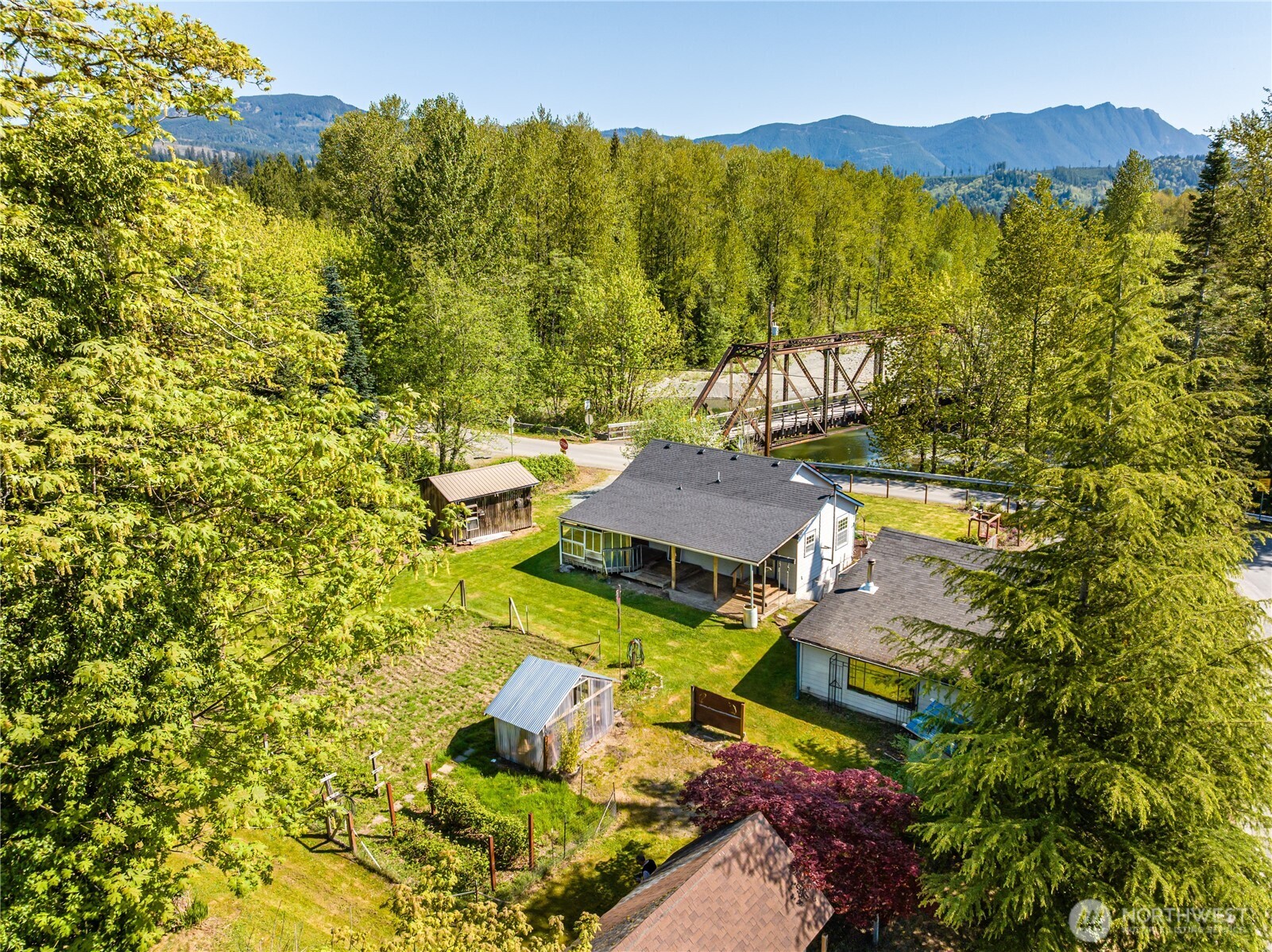 30212 Lake Cavanaugh Road , Arlington, WA 98223