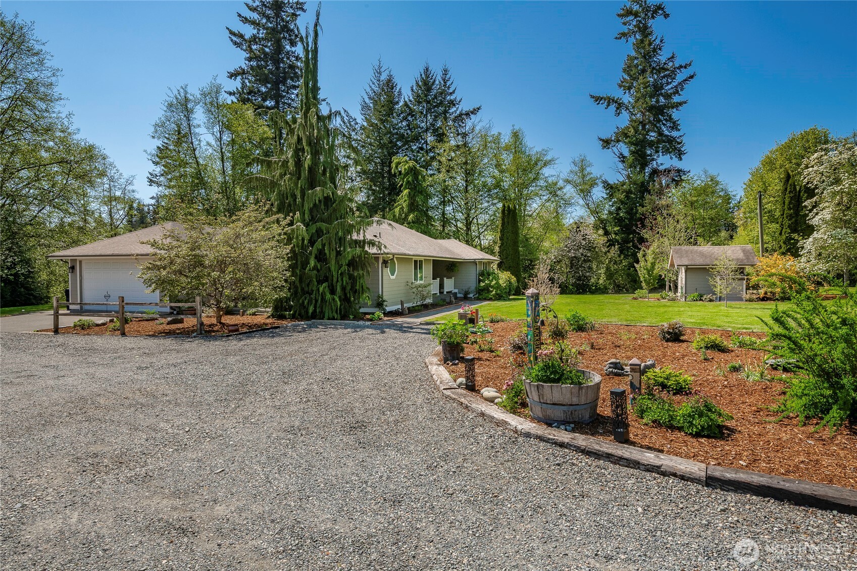 4003 Hoier , Blaine, WA 98230