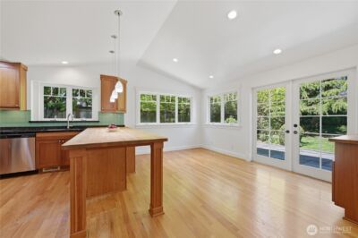 10630 NE 18th Street , Bellevue, WA 98004 - Photo 11