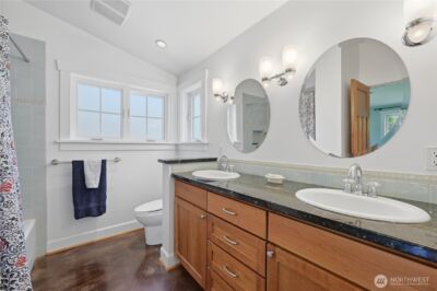 10630 NE 18th Street , Bellevue, WA 98004 - Photo 21