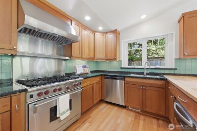10630 NE 18th Street , Bellevue, WA 98004 - Photo 9