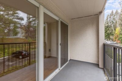 12631 NE 9th Place #C205, Bellevue, WA 98005 - Photo 18