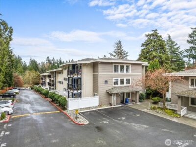 12631 NE 9th Place #C205, Bellevue, WA 98005 - Photo 30