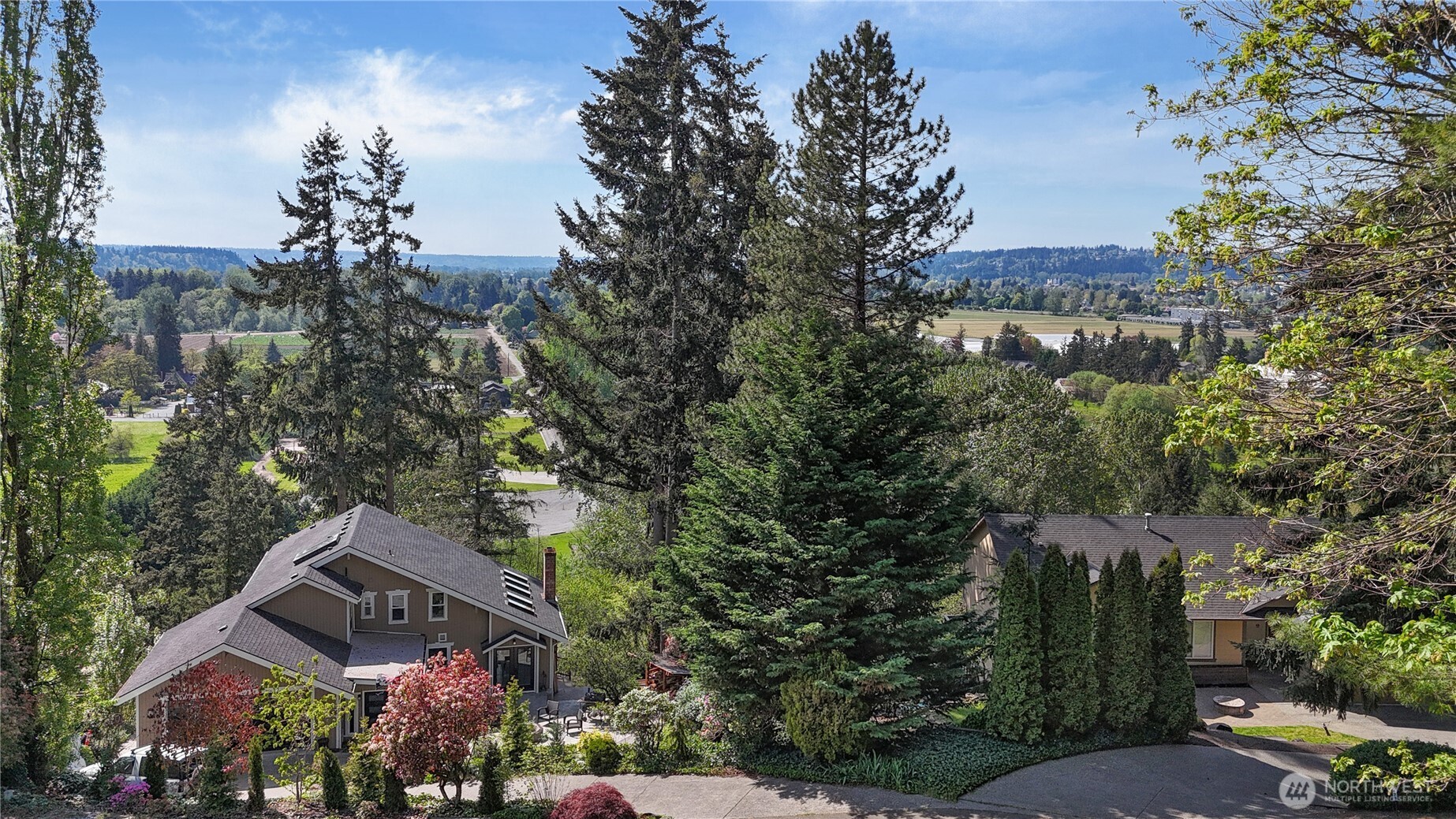 7501 171st Avenue Ct E, Sumner, WA 98391