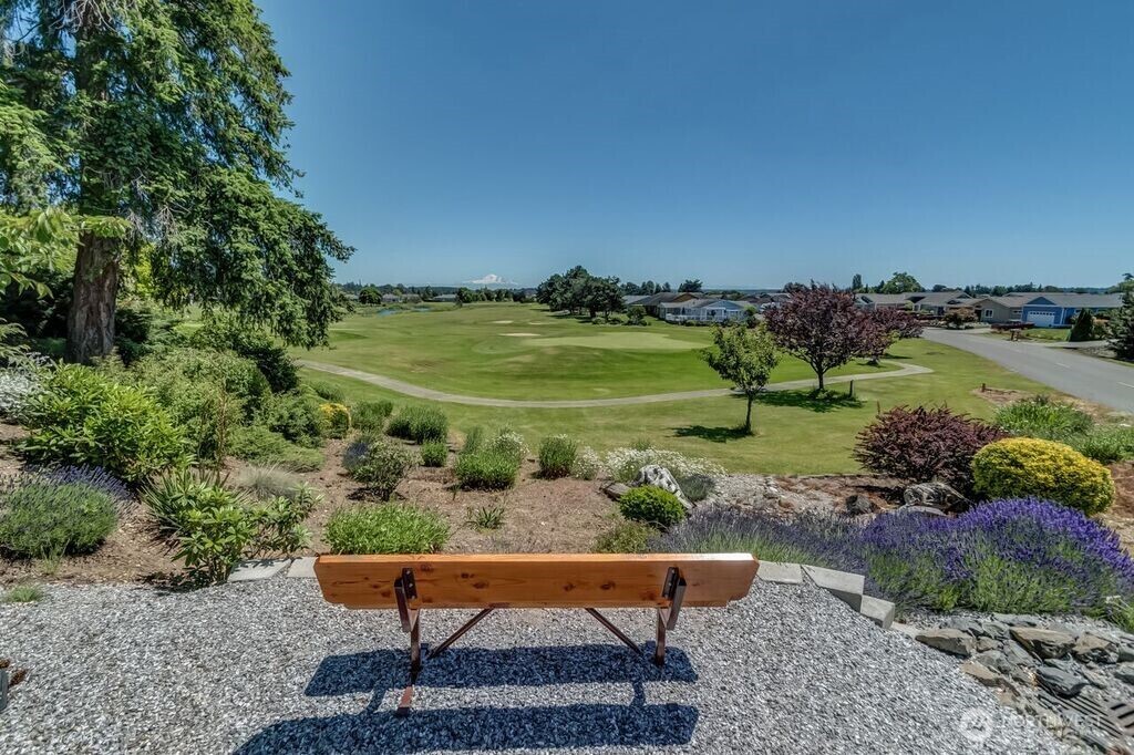 8105 Cowichan Road , Blaine, WA 98230